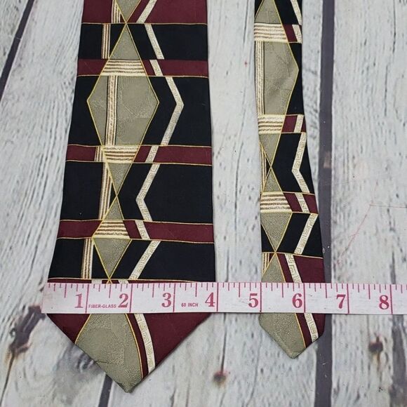 Vintage 80s Abstract Maroon Black Art Tie - Picture 4 of 8